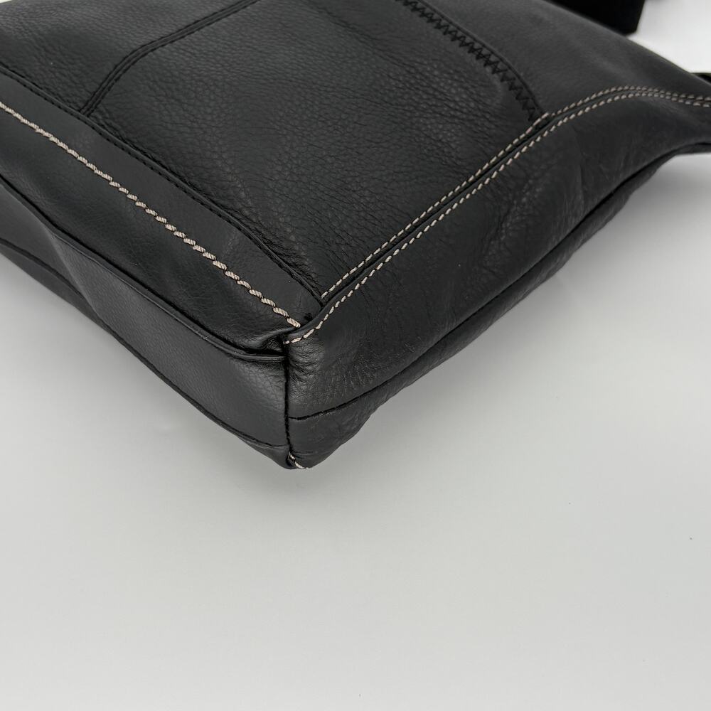 The Sak Silverlake Black Leather Crossbody Bag Contrast Stitch Boho - Picture 7 of 17